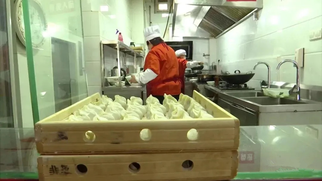 1587120818221153.jpg 640.webp (1).jpg